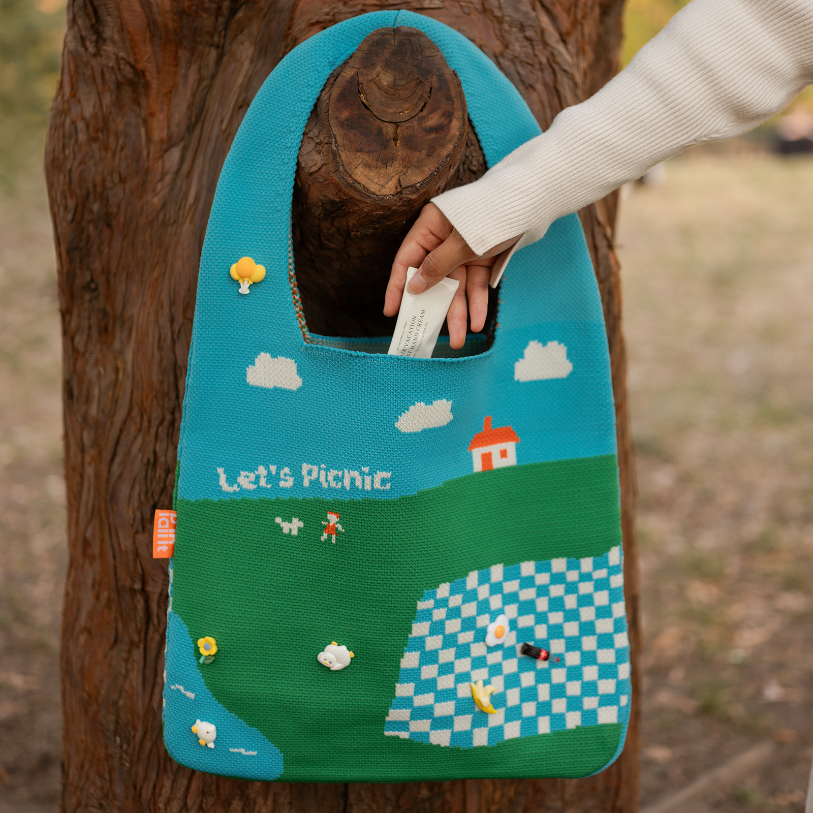 “Let's Picnic” Shoulder Bag view 2